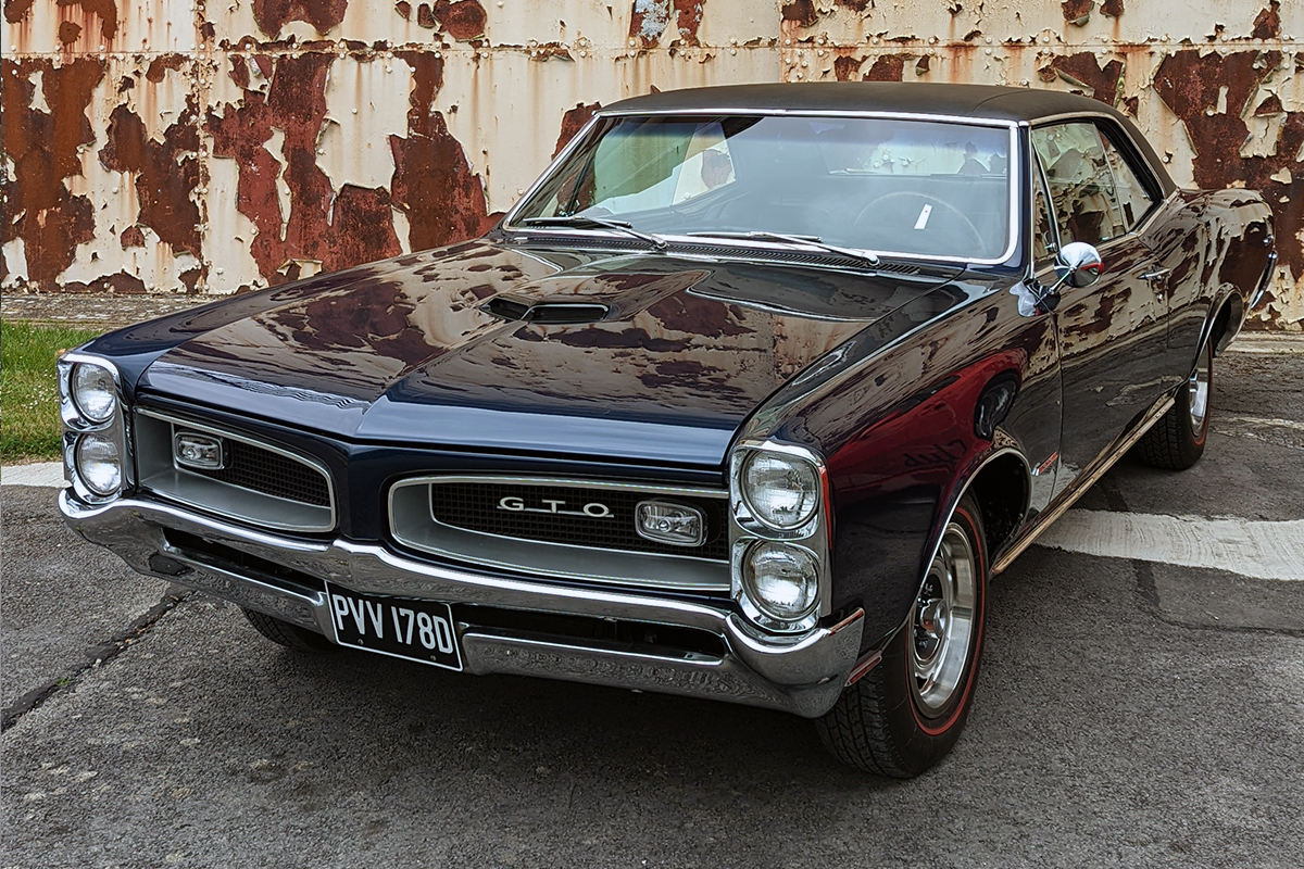 1966 Pontiac GTO Tri Power: The Ultimate Muscle Car? | Bicester 