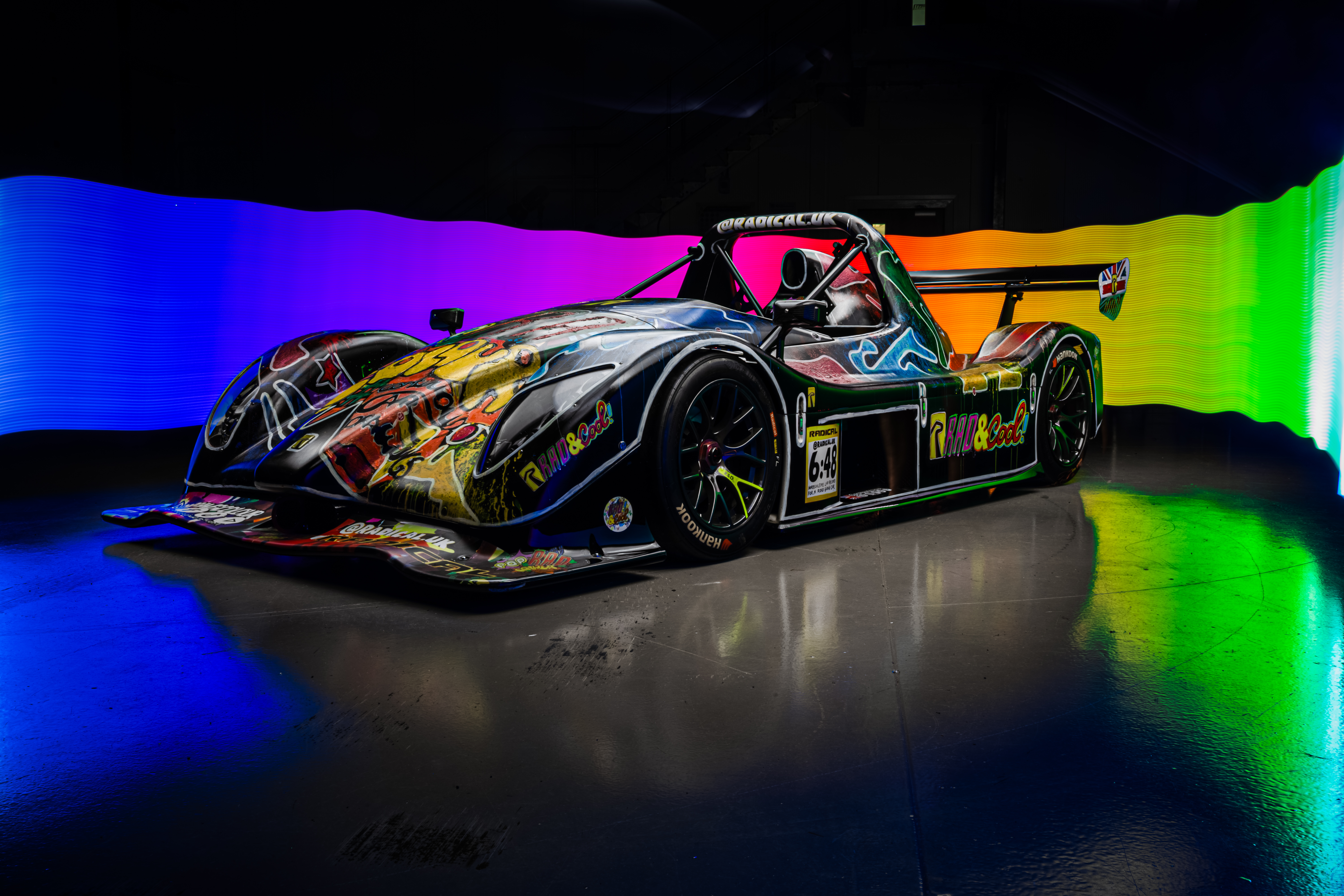 水彩画「ドナルドレーガン号」 Radical Motorsport | News | Popbangcolour Art Car to Race at